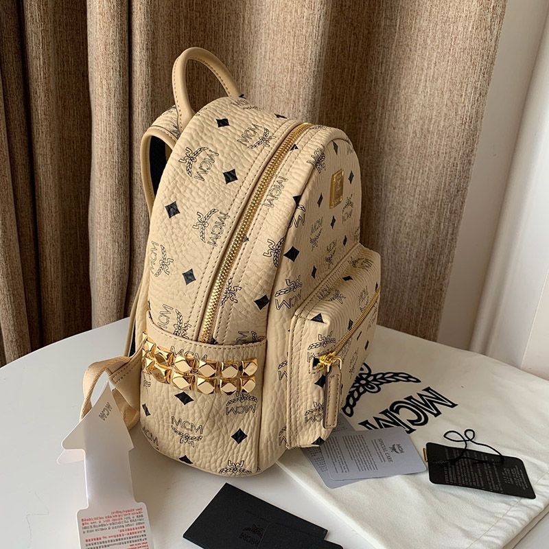 送料込 MCM リュック激安 バックパック MMK mcb75465通販